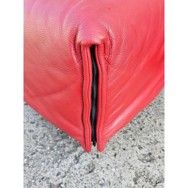 Red Leather Cardigan Corner Sofa attributed to Vico Magistretti for Cassina, 1970s For Sale - Image 3 of 12