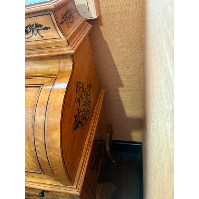 Mid 19th Century French Restoration Burled Walnut Secretary Desk, C. 1830 — Roll-Top & Inlay For Sale - Image 5 of 12