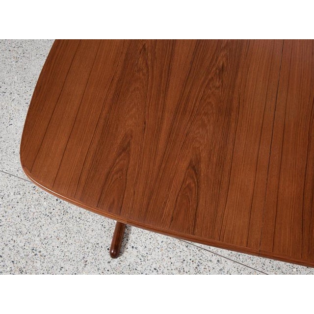 Mid-Century Modern Danish Extendable Oval Dining Table in Teak from Skovby, 1960s For Sale - Image 9 of 13
