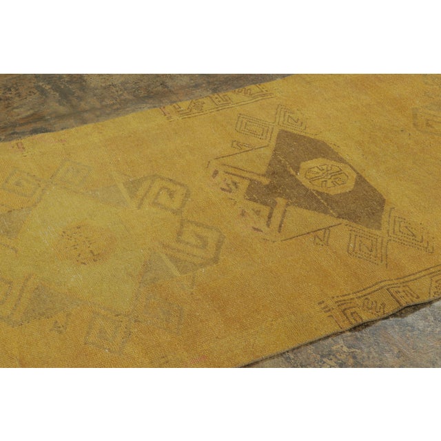 Rug & Kilim Vintage Distressed Turkish Runner With Diamond & Floral Medallions - Rug & Kilim For Sale - Image 4 of 7