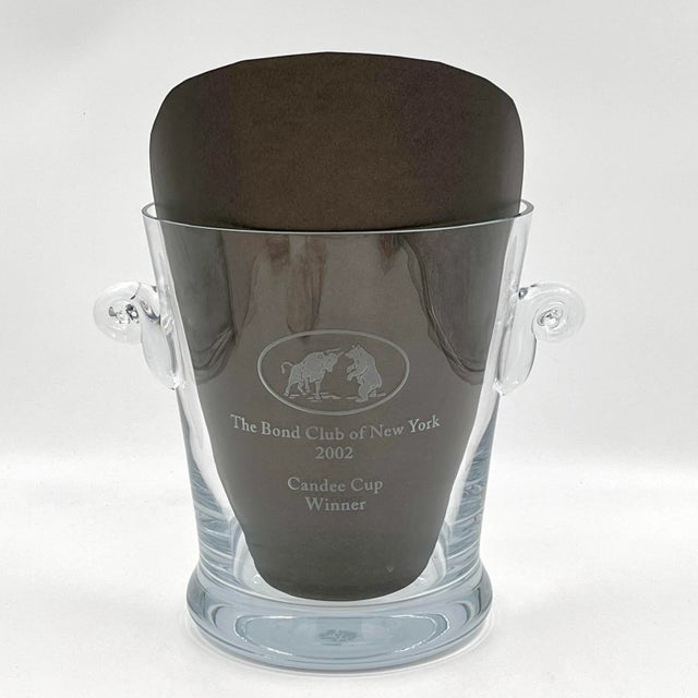 Modern Vintage Hand Blown Crystal Ice Bucket Bull and Bear Ny Bond Club Trophy For Sale - Image 3 of 9