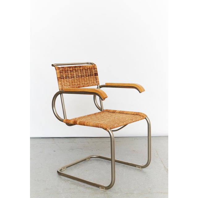 Manufacturer: tecta design: marcel breuer (1902-1981) model: d40 condition: frame made of nickel-plated tubular steel. The...