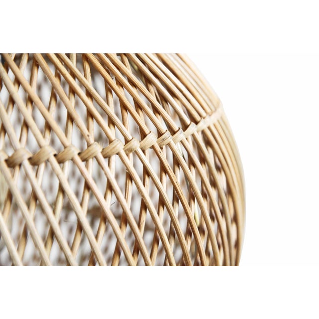 Natural Wicker Coastal Contemporary Bawang Pendant Light Small For Sale - Image 4 of 6