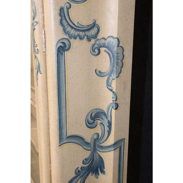 Baker Paint Decorated Venetian Italian Vitrine Display China Cabinet Vitrine For Sale - Image 11 of 12