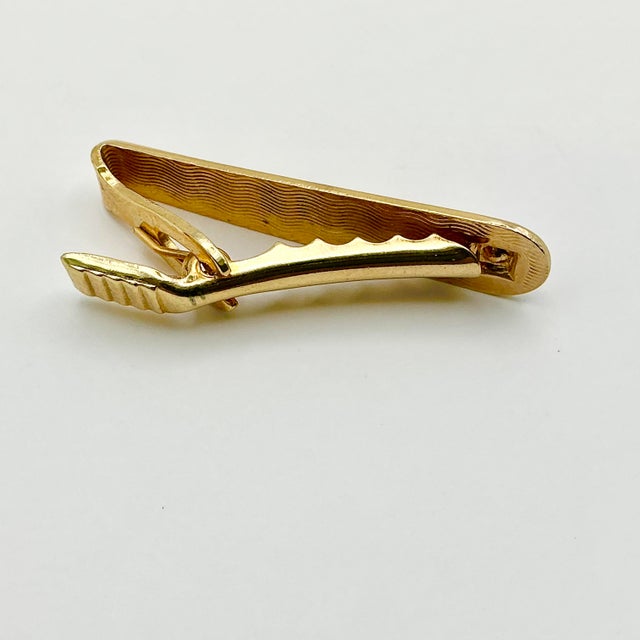 Gold 1950s Mid-Century Hollywood Regency Boho Chic Sunburst With a Rhinestone Tie Clip For Sale - Image 8 of 10