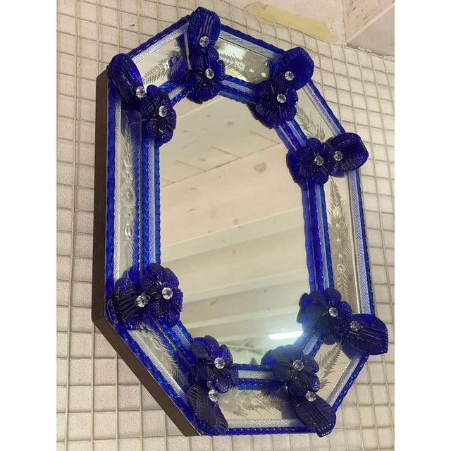 Italian Octagonal Murano Glass Mirror with Blue Floral Carved Detailing by Simoeng for Simoeng For Sale - Image 4 of 9