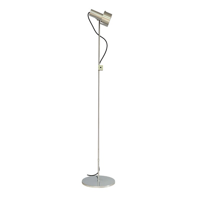Model FA1 Floor Lamp in Polished Aluminium by Peter Nelson for Architectural Lighting LTD., 1967 For Sale