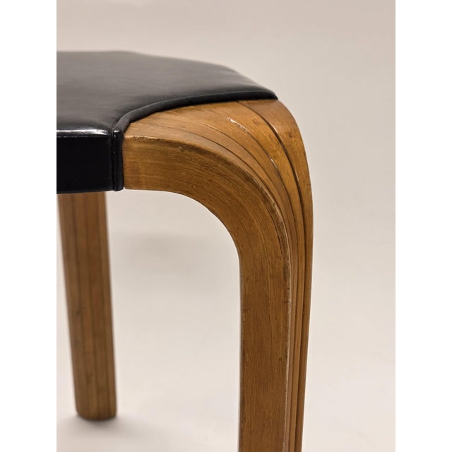 X602 Stool by Alvar Aalto for Artek, 1950s For Sale - Image 11 of 18