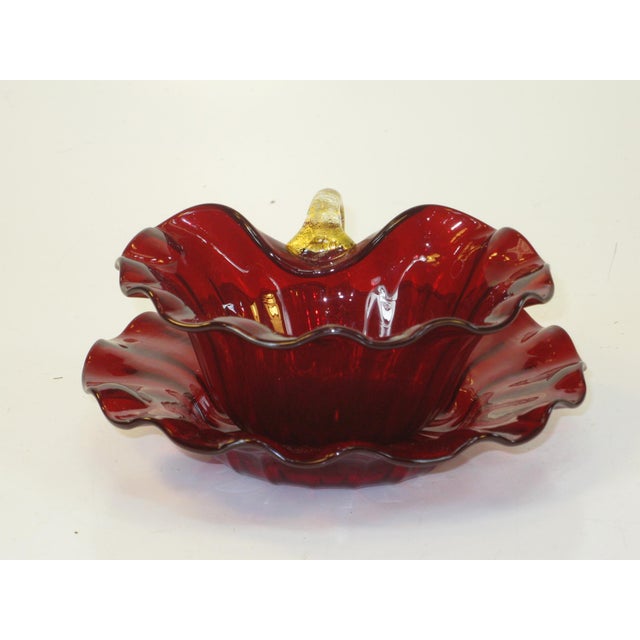 Glass Early 20th Century Desert Bowls Venetian Glass Deep Red Delicate Gold Gilding Likely Salviati Pair - Set of 4 For Sale - Image 7 of 15