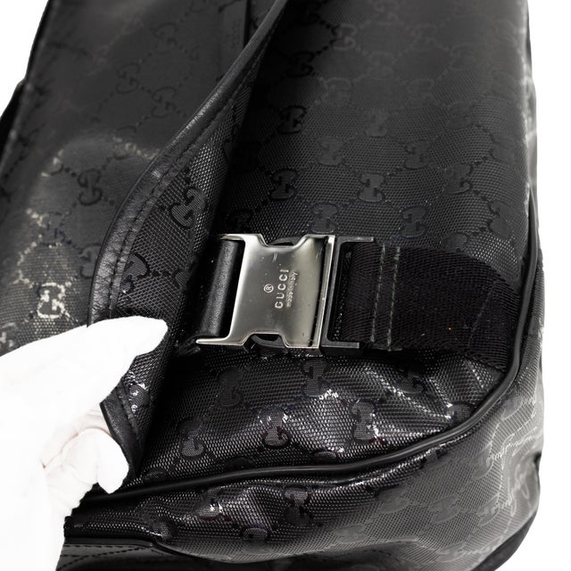 Black Gucci Glazed Black Gg Supreme Canvas Medium Crossbody Unisex Messenger Bag For Sale - Image 8 of 11
