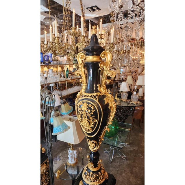 Black Late 19th Century Black and Gold Painted Carved Vase Statues - Set of 2 For Sale - Image 8 of 9