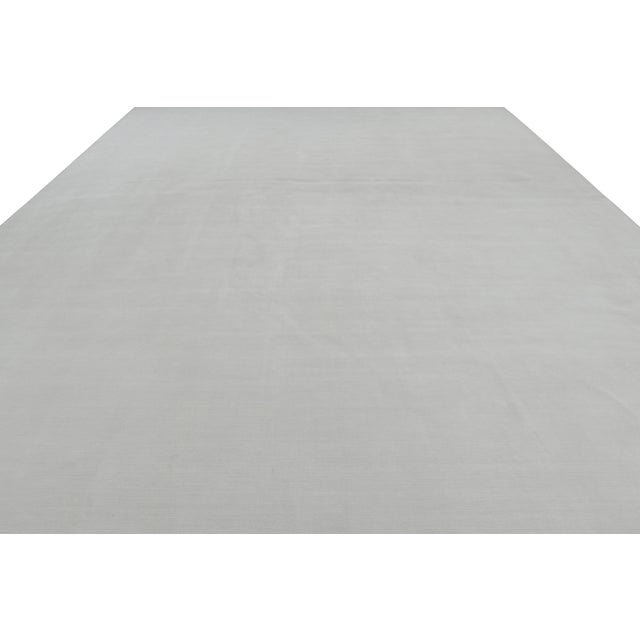 Modern Rug & Kilim’s Oversized Textural Rug in Light Gray Tones & Striae For Sale - Image 3 of 7