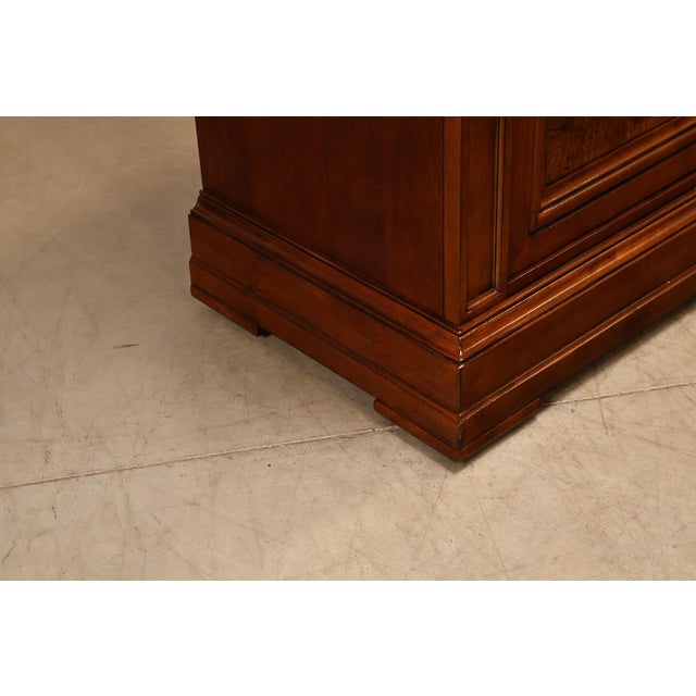 Ethan Allen Townhouse Collection Burlwood China Cabinet For Sale - Image 15 of 18