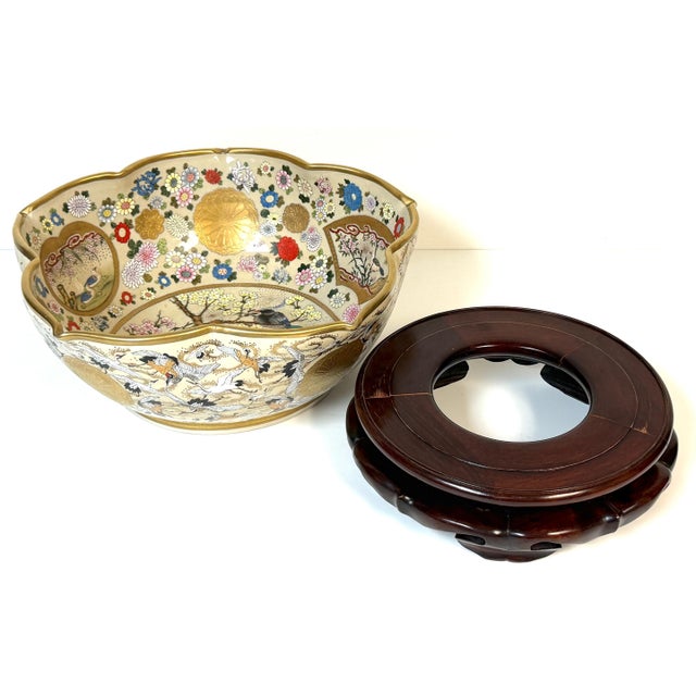 Ceramic Exceptional Monumental Meiji Period Kyoto Satsuma Bowl, Attrib. Kinkozan Studio For Sale - Image 7 of 16