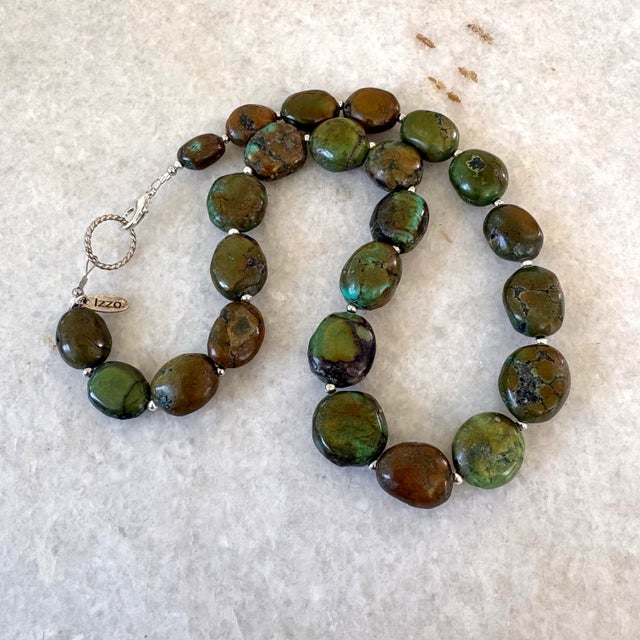 American Green Natural Turquoise Beaded Necklace With Silver Spacers. For Sale - Image 3 of 3