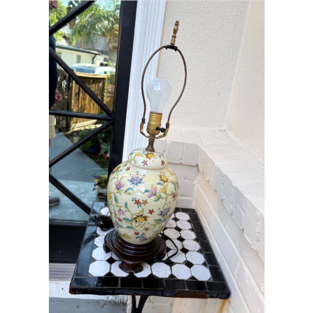 Light Yellow Vintage Ginger Jar Style Table Lamp. Chinese Export Porcelain For Sale - Image 8 of 10