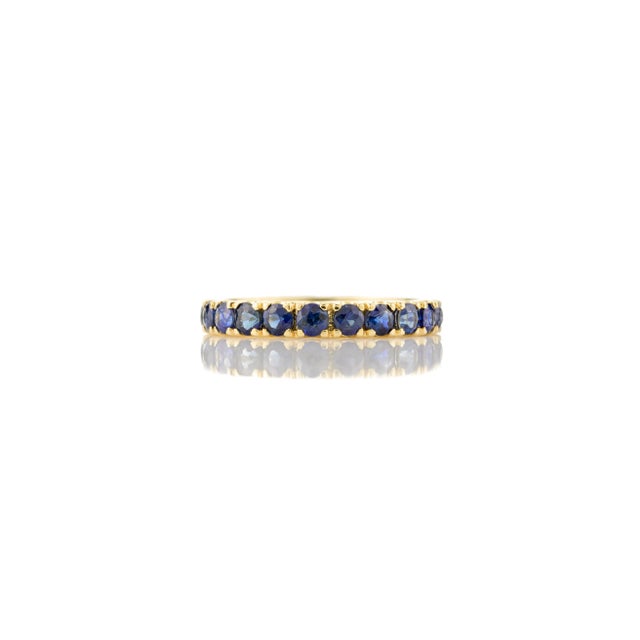 Metal Full Eternity Sapphire Unisex Band Ring in 14k Gold Size 6 For Sale - Image 7 of 12
