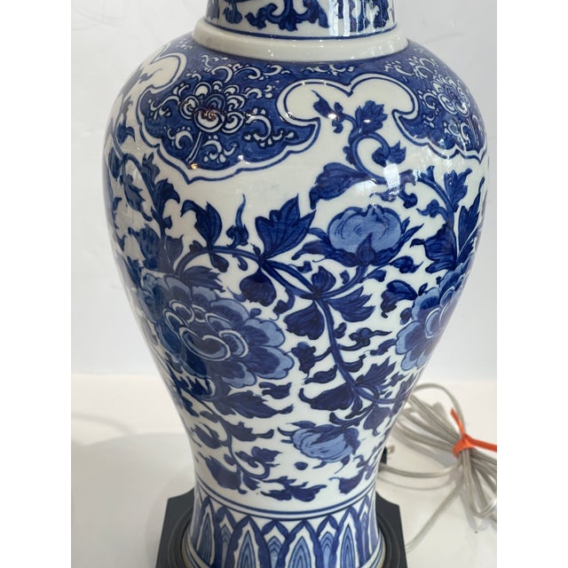 Antique Blue & White Chinese Porcelain Lamps, Hong Kong - a Pair For Sale - Image 10 of 17