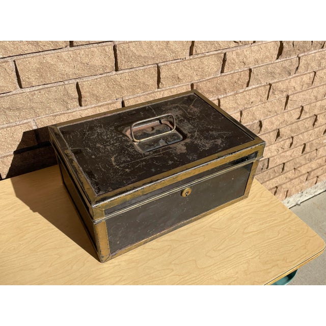 Early 20th Century Metal Banker’s Box For Sale - Image 4 of 12