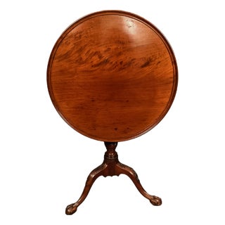 Early 19th Century English Mahogany Tilt-Top Tea Table With Pedestal Base, Ball and Claw Feet, Circa 1820 For Sale