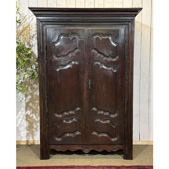 Brown 18th Century Oak Wardrobe For Sale - Image 8 of 18