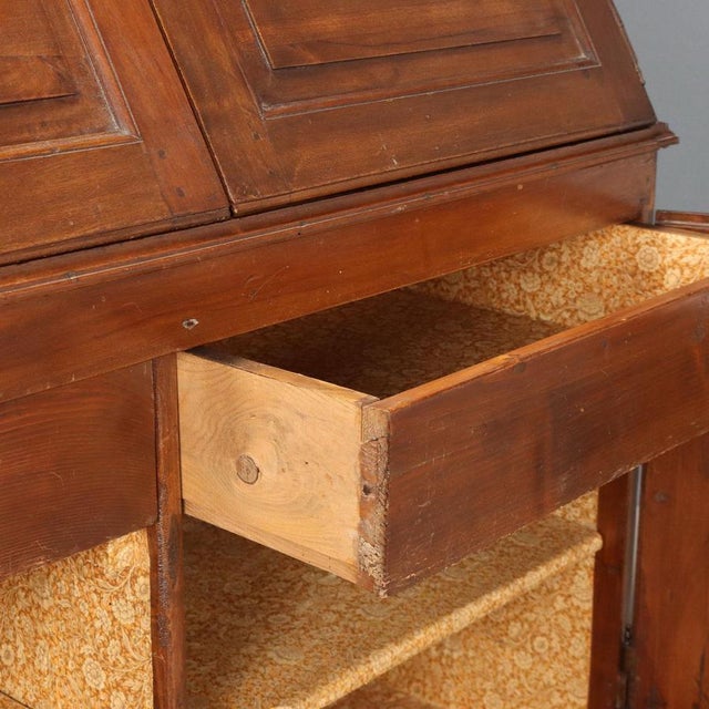 Walnut Sideboard, Italy, Late 19th Century For Sale - Image 6 of 13