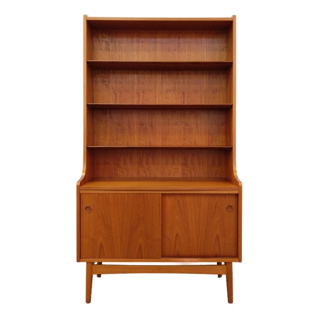 Vintage Danish Modern Teak Bookshelf / Cabinet For Sale