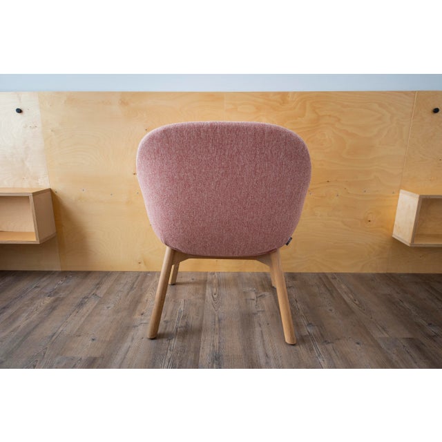 Modern Artifort Beso Lounge Chair For Sale - Image 3 of 5