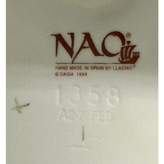 Vtg. Nao by Lladro Large Swan & Baby Figurine For Sale - Image 11 of 12