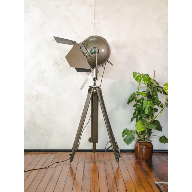 Fiberglass Film Studio Spotlight Floor Lamp from Mole-Richardson, England, 1950s For Sale - Image 6 of 18