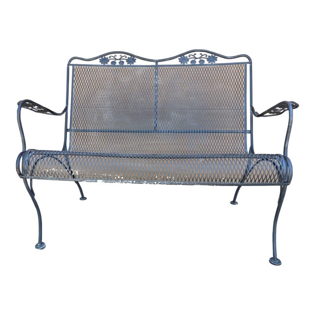 Vintage Russell Woodard Attributed Wrought Iron Briarwood Daisy Bench Settee For Sale