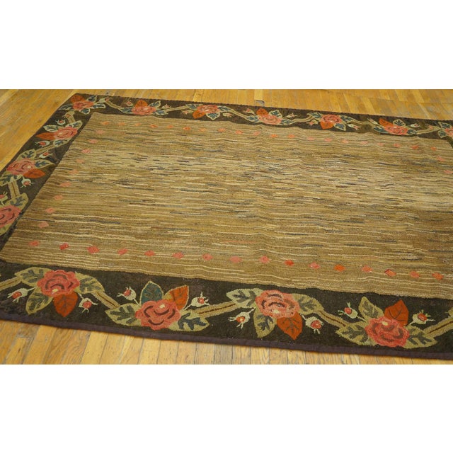 American 1930s Tan Camel Floral Folk Art Antique American Hooked Rug 6'0" X 8'10" Handknotted Wool Carpet For Sale - Image 3 of 6