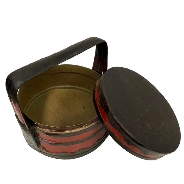 Early 20th Century Chinese Hand Bamboo Wedding Basket/Lunch Box For Sale In Los Angeles - Image 6 of 8