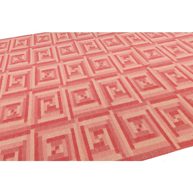 10 X 14 Contemporary Scandinavian Style Wool Rug in Pink With Geometric Pattern For Sale In New York - Image 6 of 11