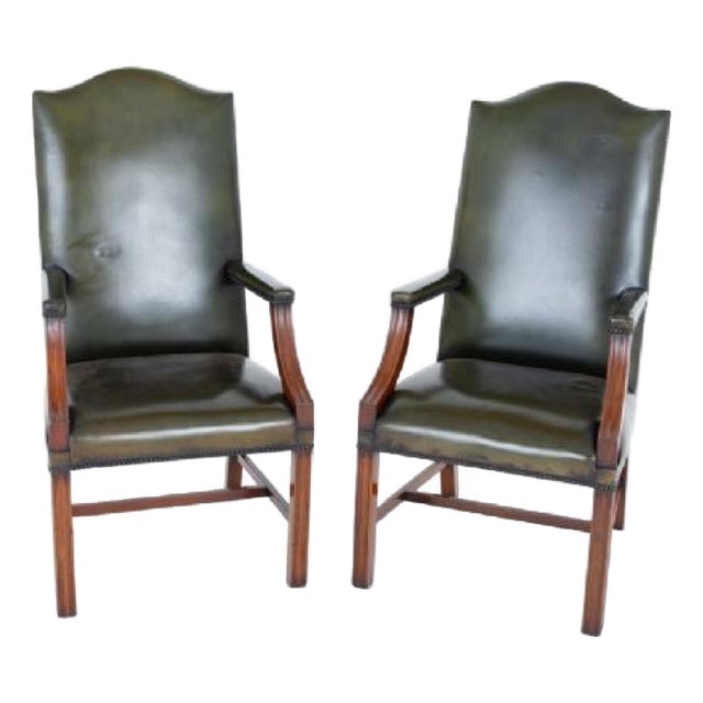Georgian Revival Gainsborough Chairs in Leather, 1900, Set of 2 For Sale