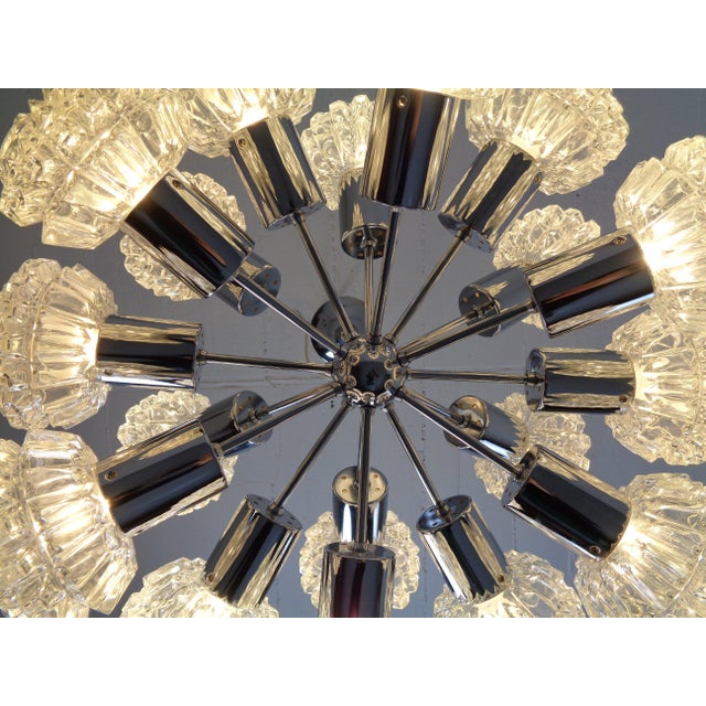 Large Space Age Sputnik Hanging Lamp with 18 Glasses by Richard Essig, Gerrmany, 1960s For Sale - Image 10 of 18