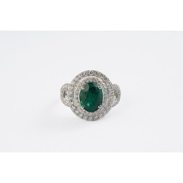 Gemstone 3.36 Carats Natural Zambian Emerald Ring with 1.01 Carats Diamonds and 14k Gold For Sale - Image 7 of 18