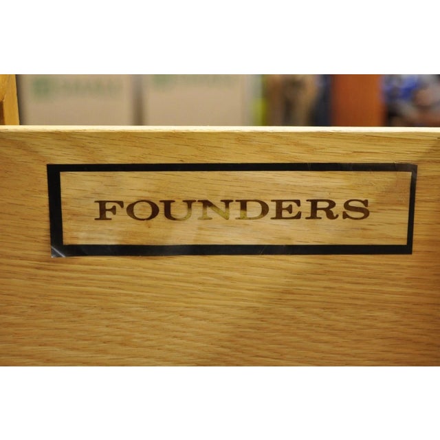 Jack Cartwright for Founders Mid Century Modern Yellow Maple Nightstand Chest For Sale - Image 10 of 11