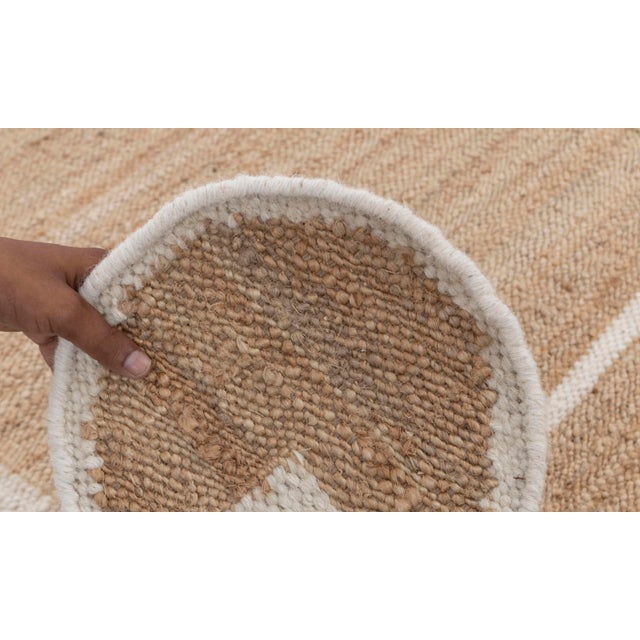 White White Jute Wool Premium Handwoven (Not Braided) Scalloped Rug 12x15Ft. For Sale - Image 8 of 12