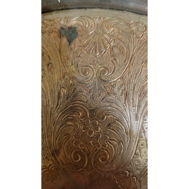 Mid 20th Century Mid 20th Century Sheridan, Silveplated Round Tray With Handles For Sale - Image 5 of 12