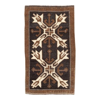 Galerie Shabab Collection Mid-20th Century Turkish Anatolian Throw Rug For Sale