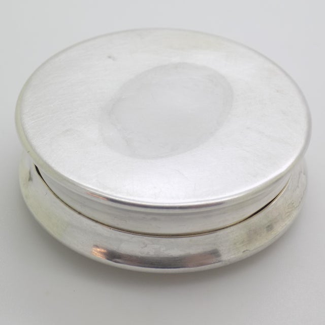 Silver Vintage Italian Handmade Genuine Silver Rounded Pill Snuff Trinket Box, 1970s For Sale - Image 8 of 12