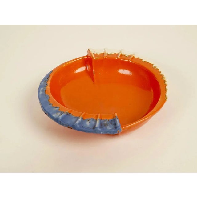 Cabana Style Ceramic Coral-Colored Pipe Ashtray, 1930s For Sale - Image 4 of 7