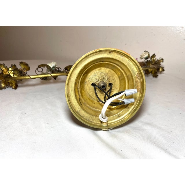 Antique Ornate French Gilt Bronze Porcelain Floral Crystal Vase Table Lamp Light For Sale - Image 11 of 12