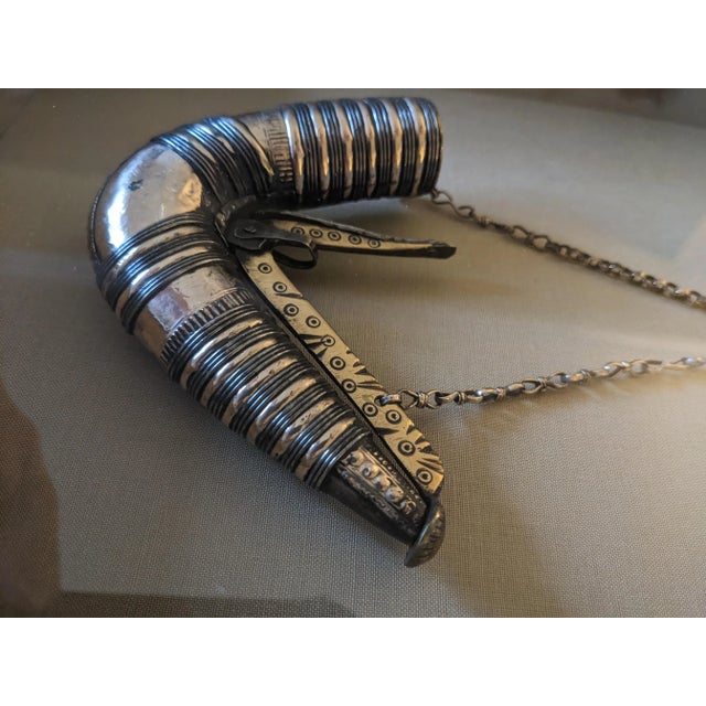 Metal Vintage Early 20th Century Metal Powder Horn From Yemen in Shadow Box Frame For Sale - Image 7 of 13