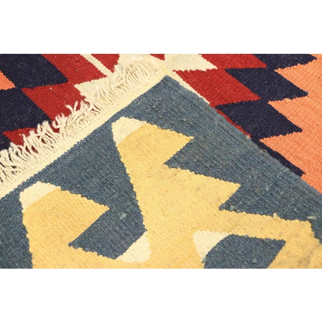 Late 20th Century Vintage Persian Shiraz Kilim Rug - 03'10 X 05'04 For Sale - Image 5 of 9