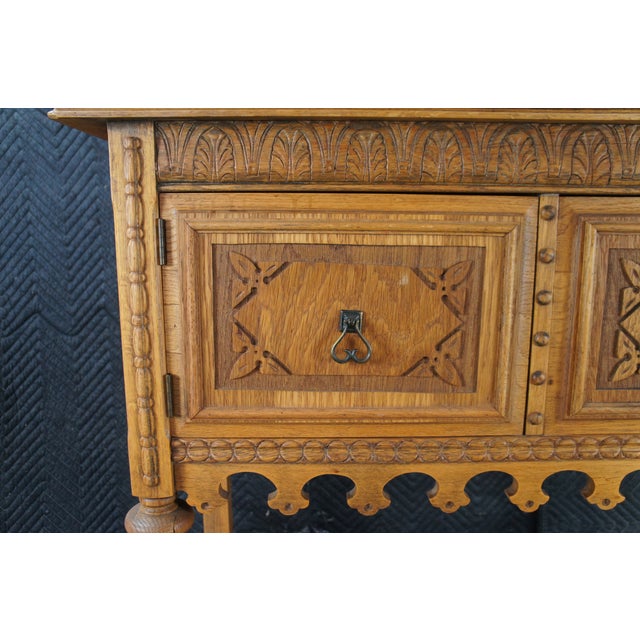 Late 20th Century Jacobean Revival Quartersawn Oak Court Cupboard China Cabinet Hutch 59" For Sale - Image 12 of 13