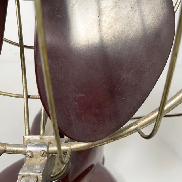 Maroon Mid-Century Modern Italian Table Fan by Elettrodomestici San Giorgio, 1960s For Sale - Image 8 of 17