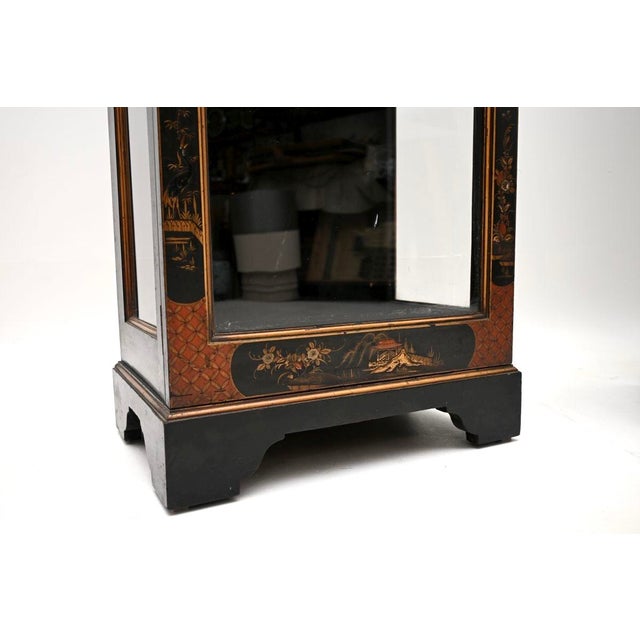 Antique Edwardian Lacquered Chinoiserie Display Cabinets, 1900, Set of 2 For Sale - Image 10 of 11