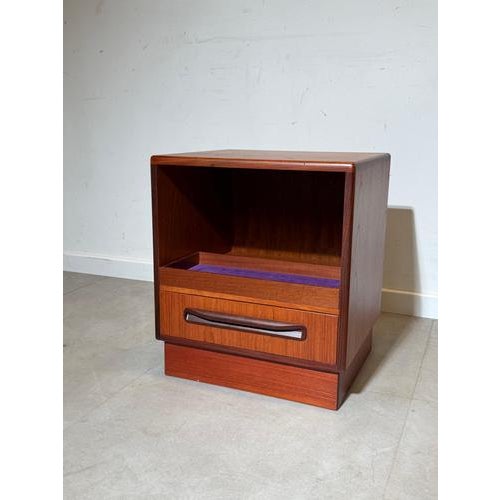 Bedside Table Mid-Century Modern Fresco Nightstand in Teak from G-Plan For Sale - Image 3 of 4
